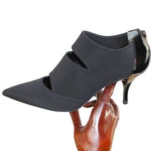 Donald J. Pliner Evia Black Tall Ankle Shootie, Size 9.5 (Like New)